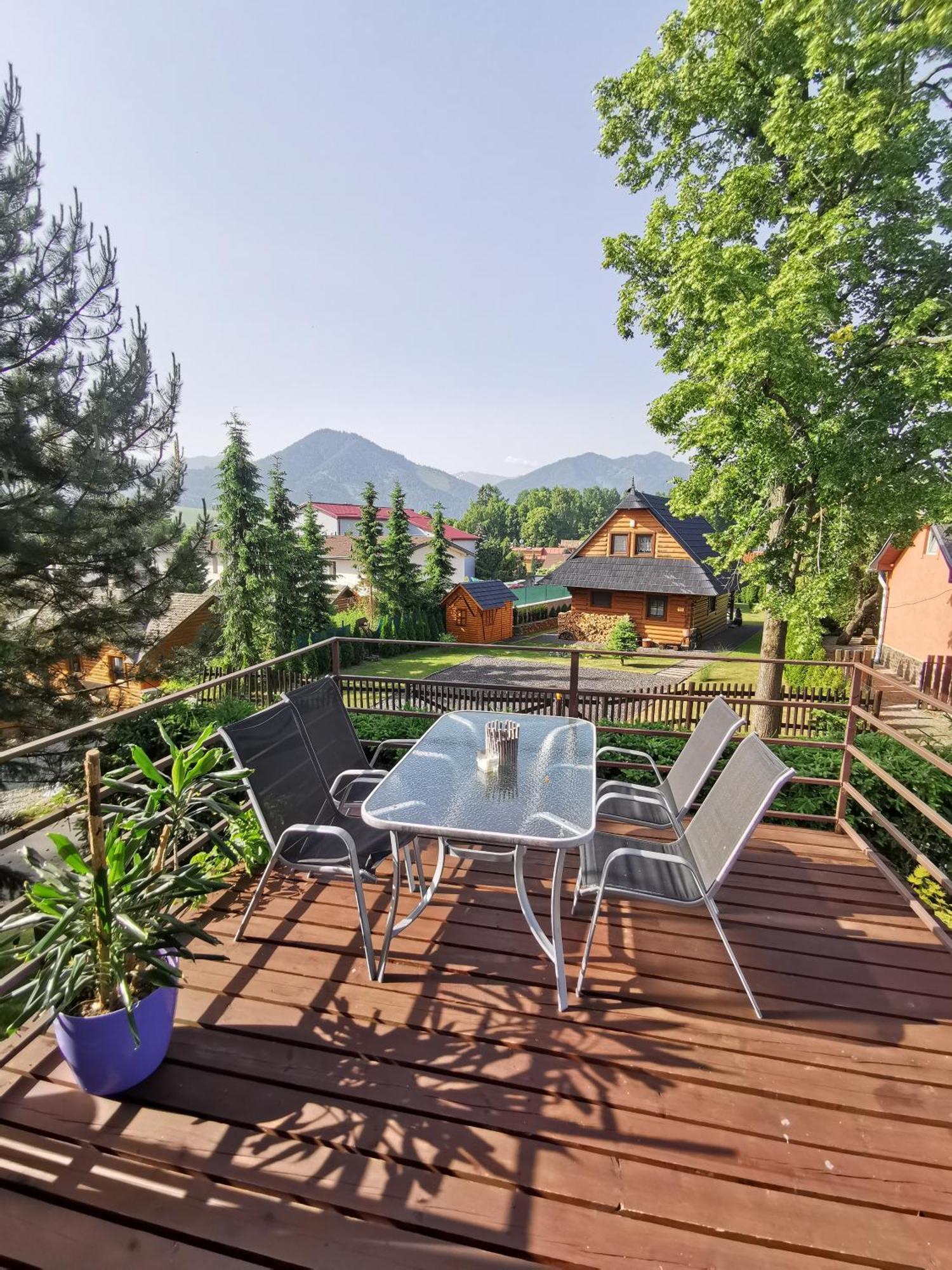 Apartmany Calma ลิฟตอฟสกีมิคูลาช ภายนอก รูปภาพ
